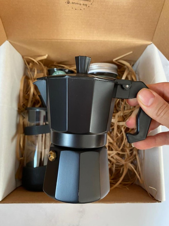 موکاپات 2 کاپ تمام مشکی