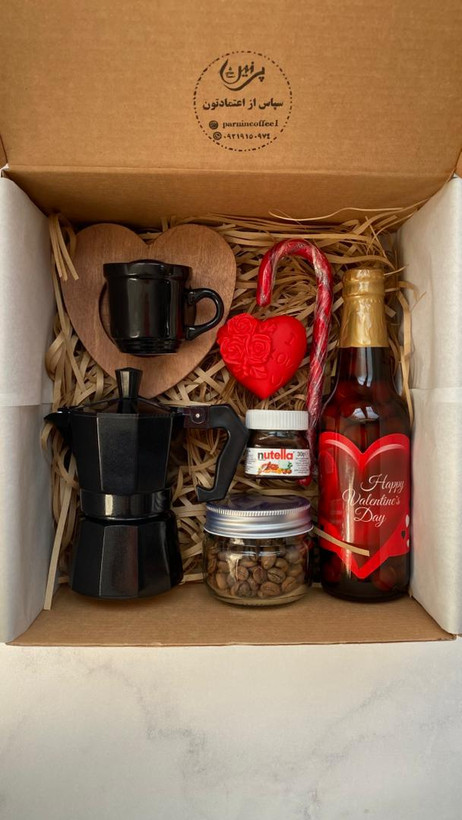 باکس هدیه ولنتاین با طراحی شیک و عاشقانه - هدیهای خاص برای روز عشق