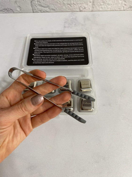 یخ فلزی استیل جایگزین یخ معمولی برای خنک کردن نوشیدنی بدون رقیق شدن