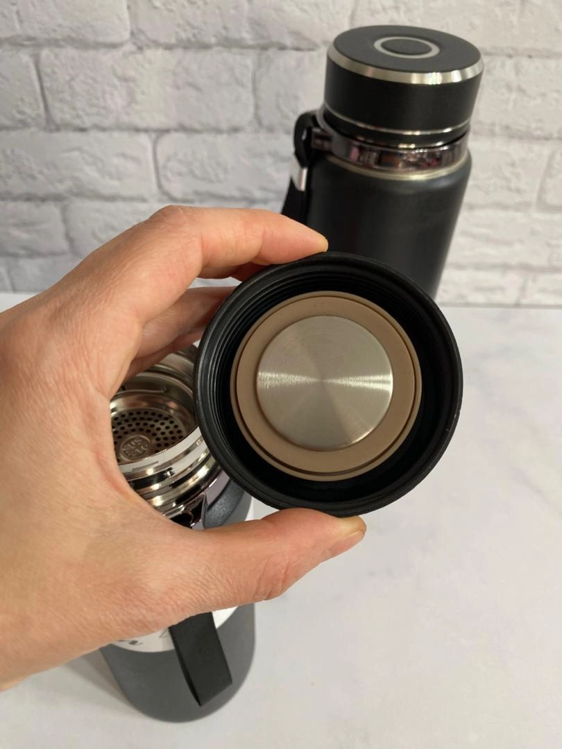 فلاسک کوهنوردی مشکی با استیل 316 800 سی سی