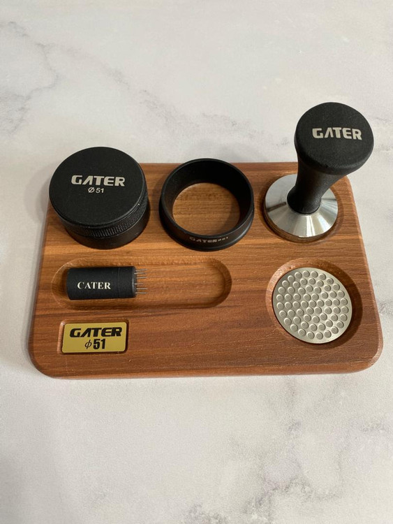 استند چوبی تخت از برند گتر