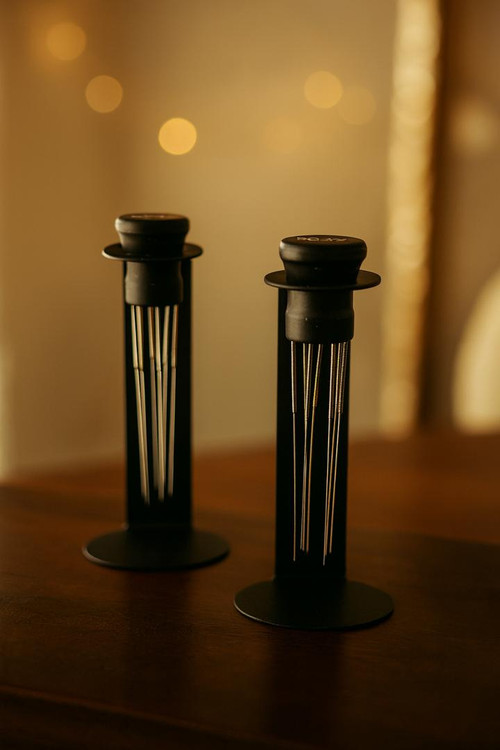 نیدل با استند برند گتر برای توزیع پودر قهوه در پرتافیلتر اسپرسو