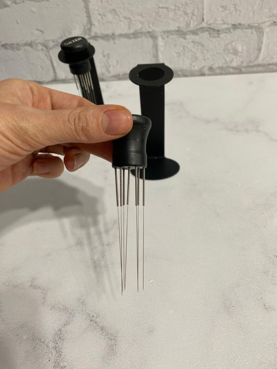 نیدل گتر به همراه پایه فلزی