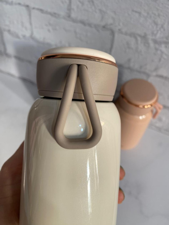 فلاسک کوچک بند دار