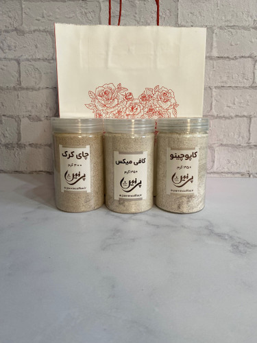 پک خوراکی شامل: کاپوچینو، کافی میکس، چای کرک