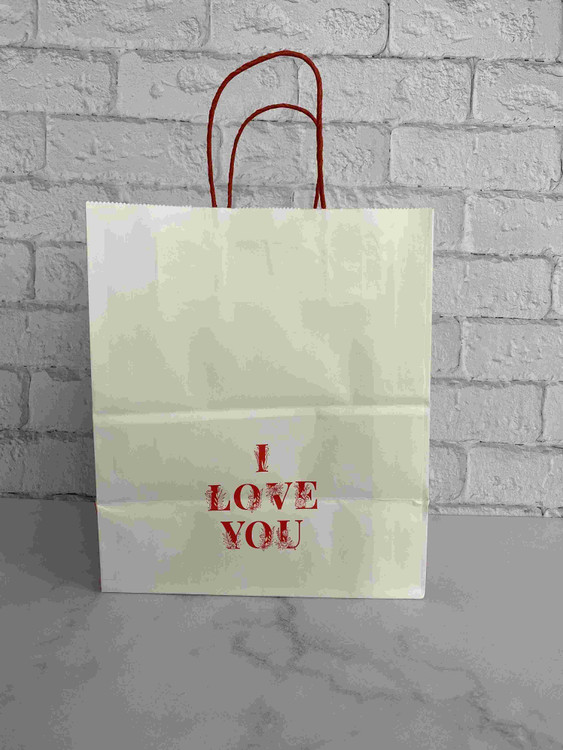 پک خوراکی شامل: کاپوچینو، چای ماسالا، هات چاکلت