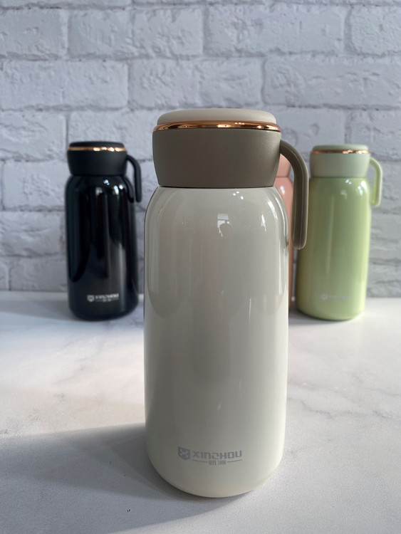 فلاسک کوچک بند دار