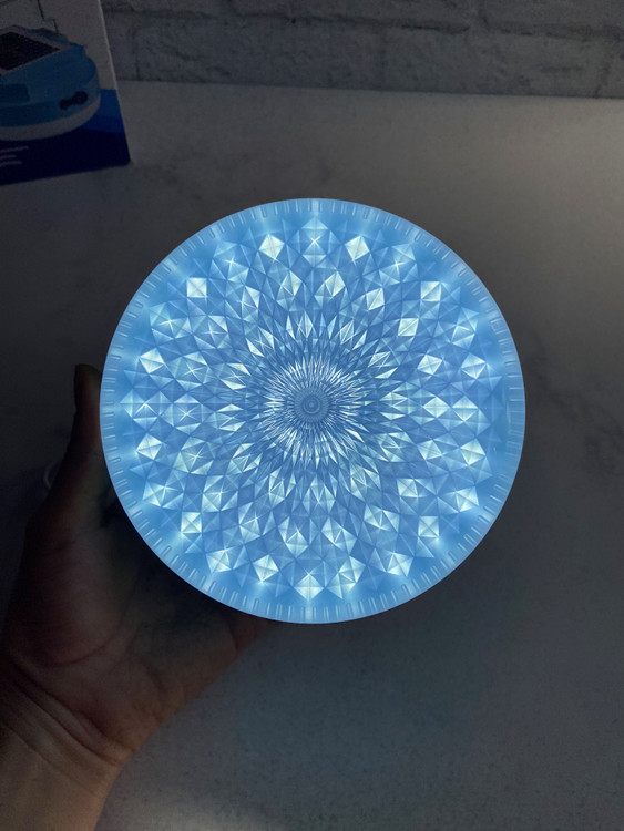 چراغ کمپینگ پنل خورشیدی دار